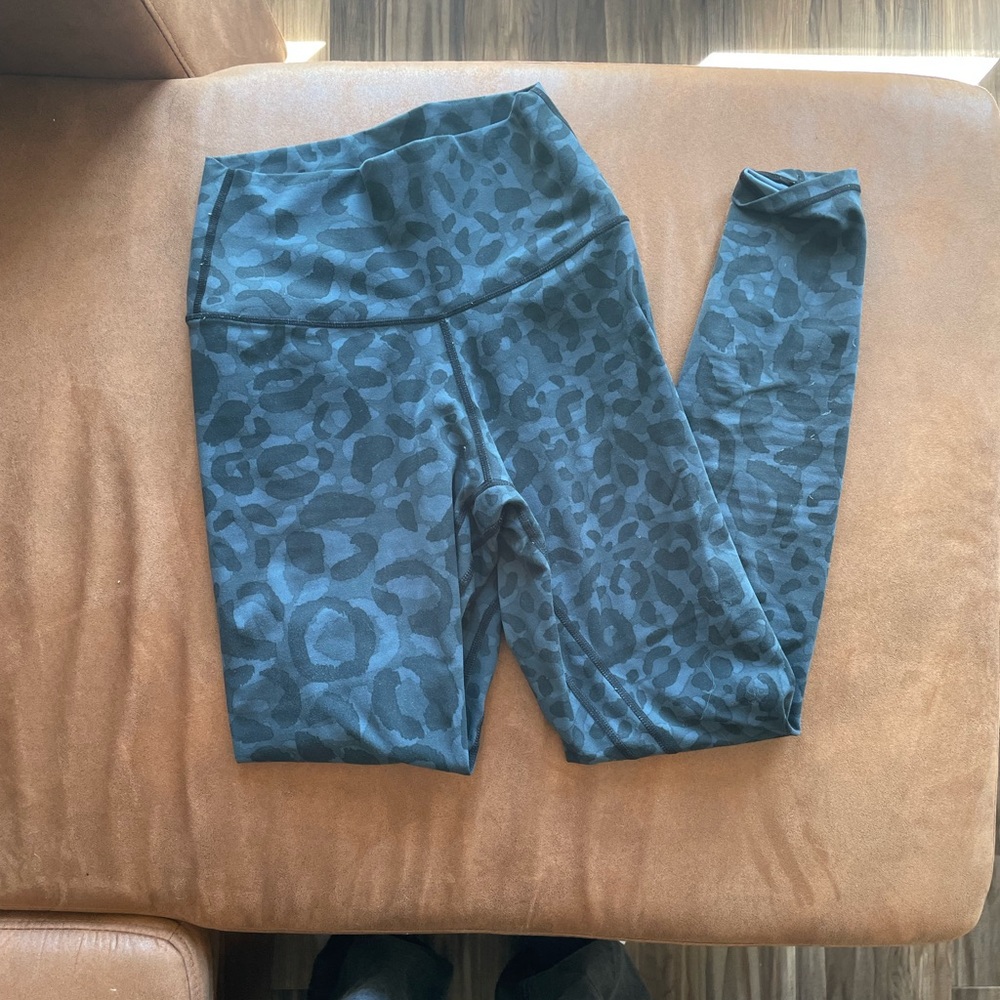 Leopard leggings